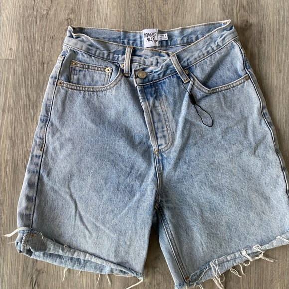 Princess Polly Criss Cross Jean short - Picture 3 of 5